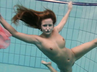 Di tempat terbuka, Rusia, 18 tahun, Kolam renang, Ketat, Bikini, Di dalam air